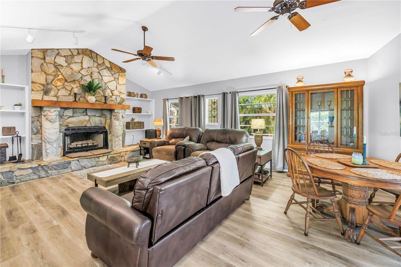 308 53rd Street W, Bradenton, FL 34209 Photo