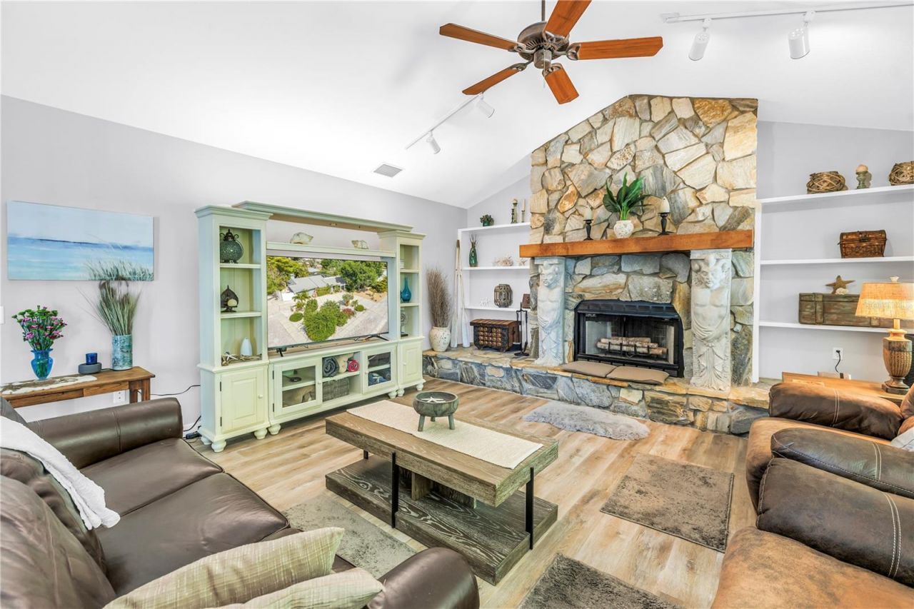 308 53rd Street W, Bradenton, FL 34209 Photo