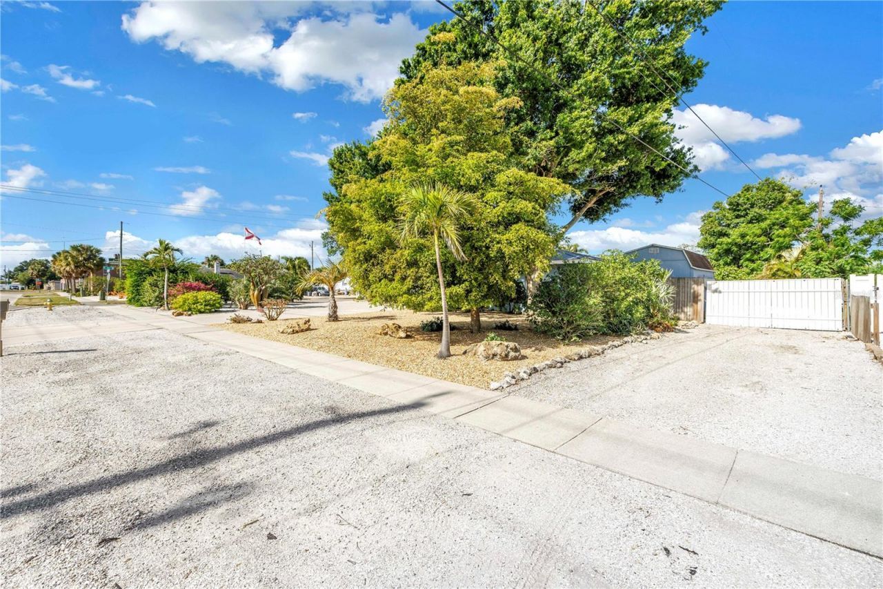 308 53rd Street W, Bradenton, FL 34209 Photo