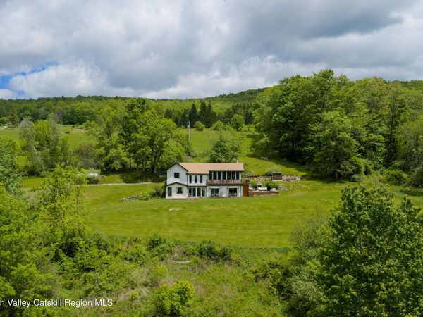 822 Burton Hall Road, Margaretville, NY 12455