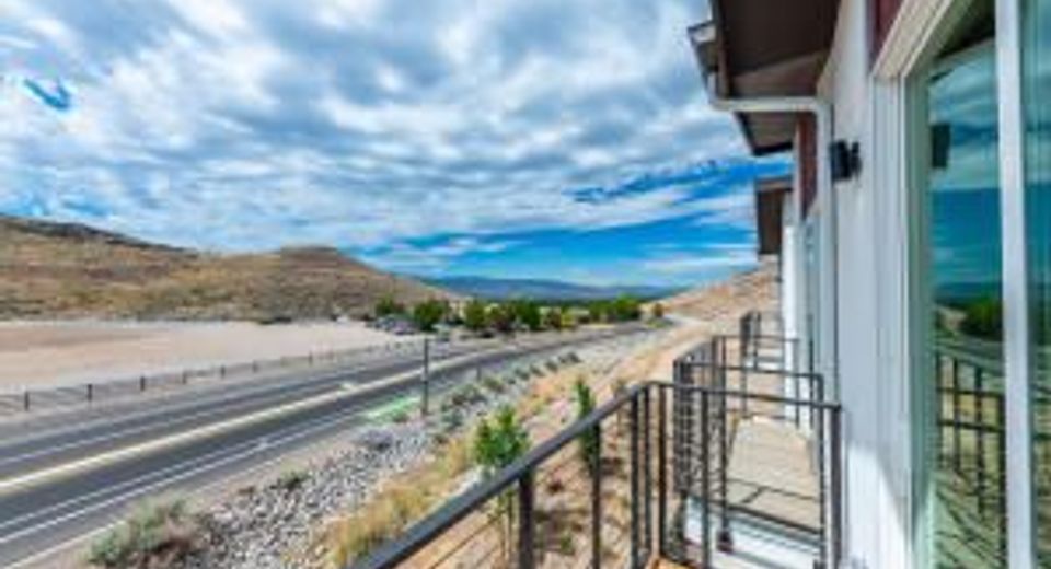 2393 Tecumseh Way, Unit 13, Sparks, NV 89436 Photo
