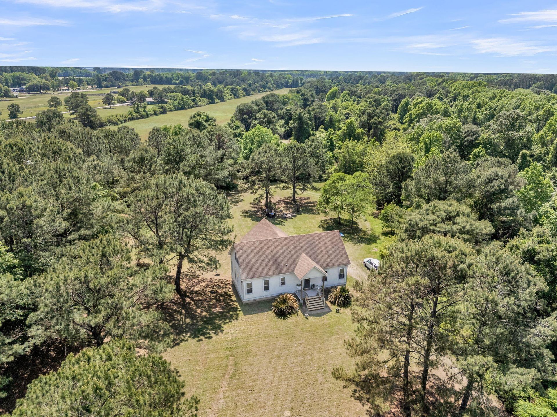 2271 Leadenwah Drive Photo 4