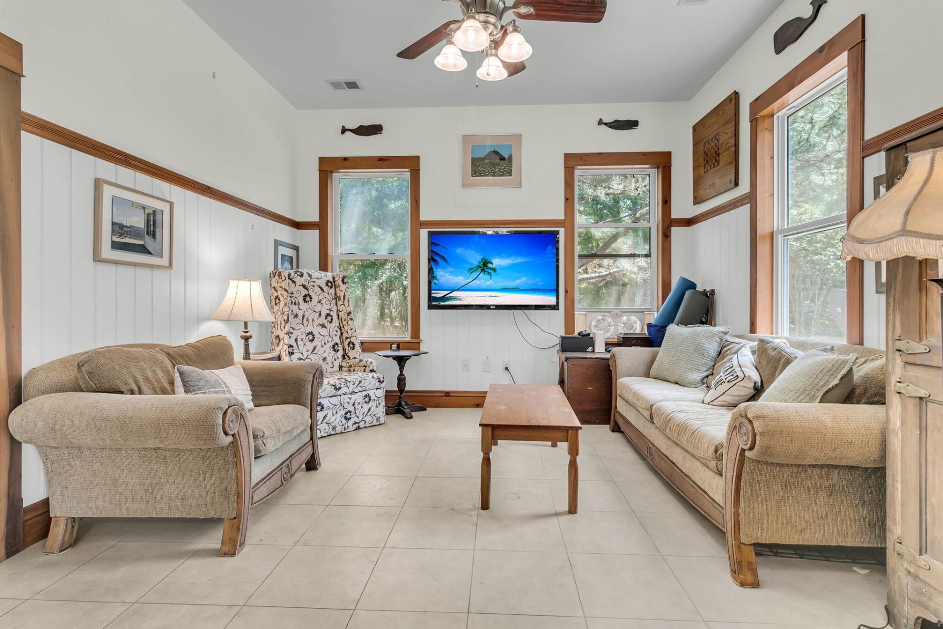 2271 Leadenwah Drive Photo 6