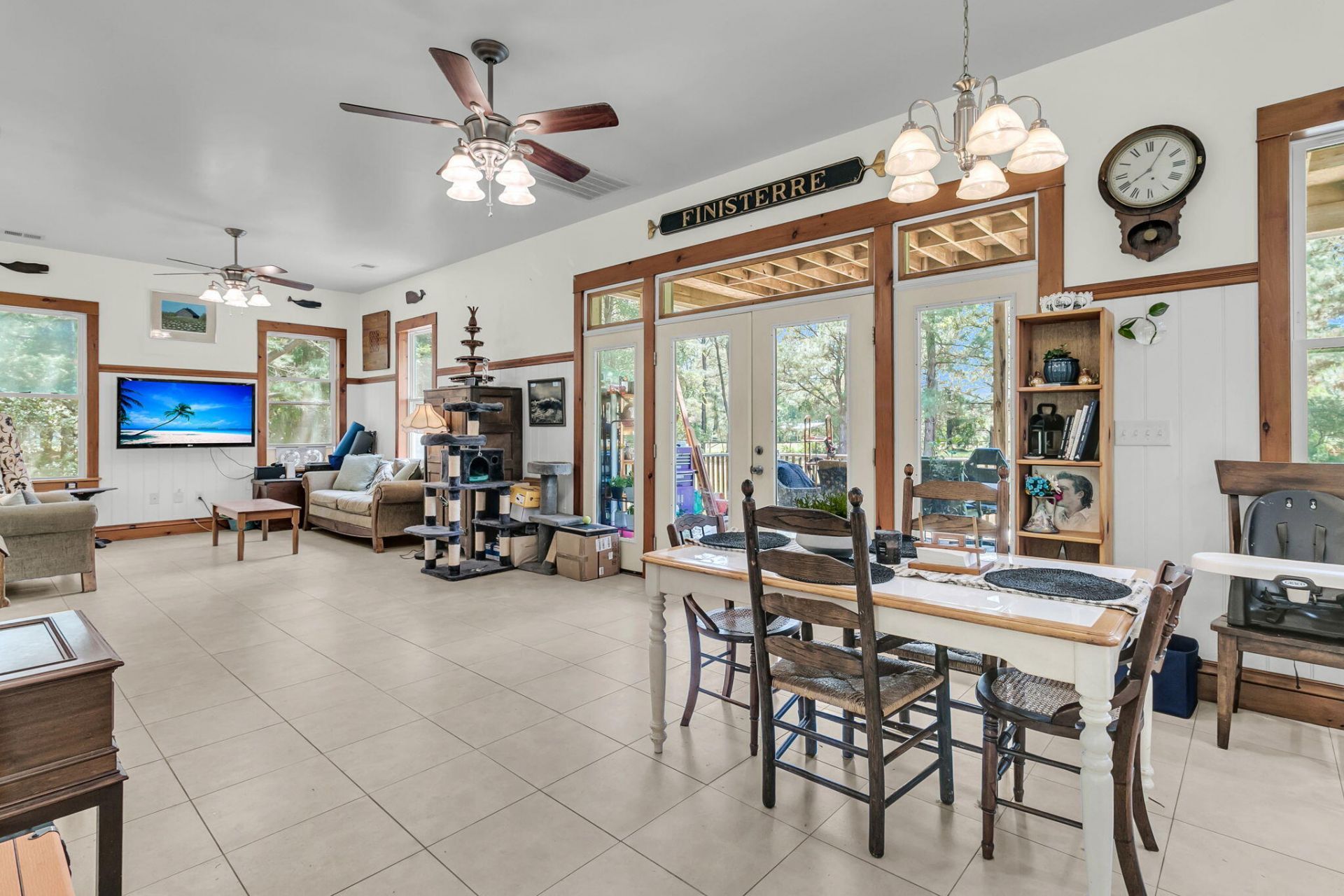 2271 Leadenwah Drive Photo 8