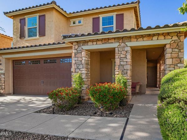 2756 E Hickory Street, Gilbert, AZ 85298