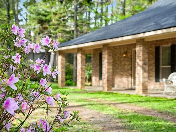 33 ELIZABETH Drive , Covington, LA 70435