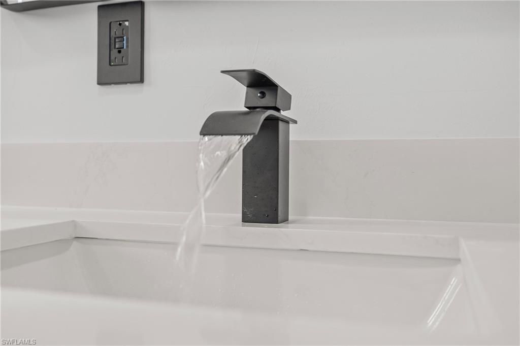 8033 Oakleaf Cir , Labelle, FL 33935 Photo