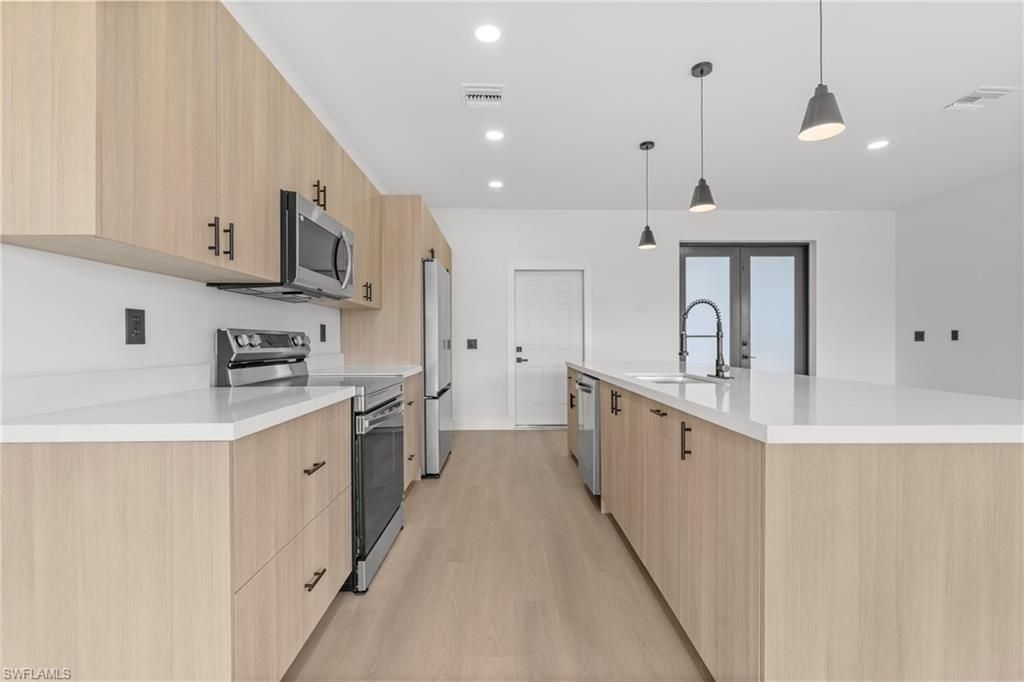 8033 Oakleaf Cir , Labelle, FL 33935 Photo