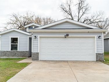1444 E Richmond Avenue, Fort Worth, TX 76104
