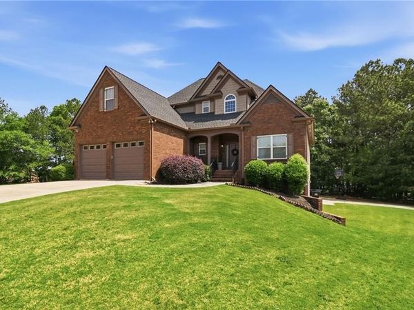 55 Applewood Lane, Taylorsville, GA 30178