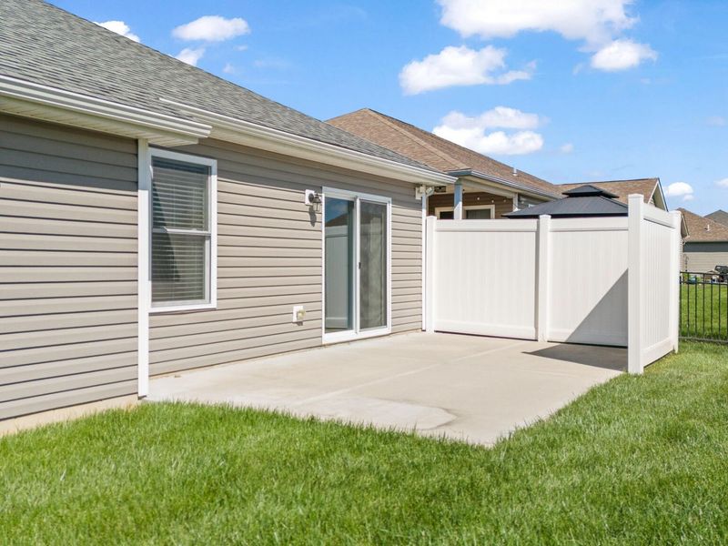 1151 Parklawn Court, Troy, OH 45373 Photo 12