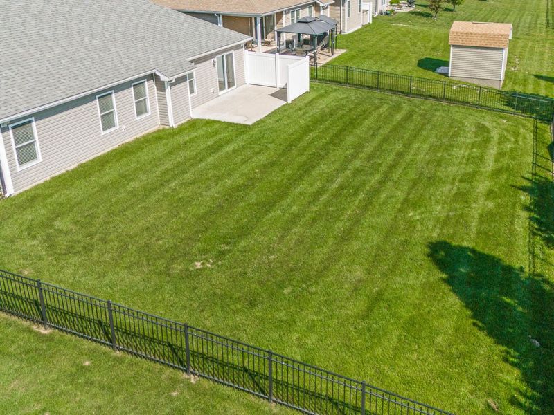 1151 Parklawn Court, Troy, OH 45373 Photo 8