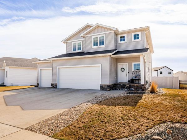 5488 11th Street W, West Fargo, ND 58078