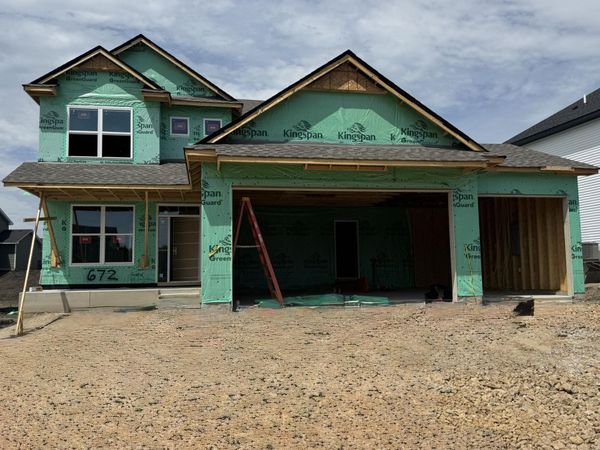 672 Sierra Parkway, Waconia, MN 55387