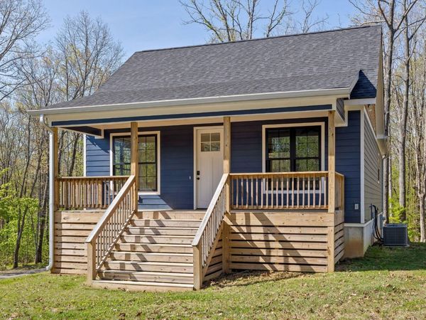 220 Progress Drive , Signal Mountain, TN 37377