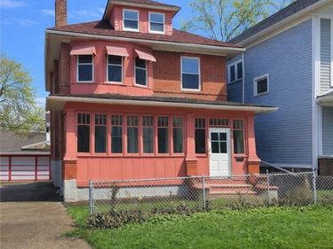 87 Merrimac Street , Buffalo, NY 14214