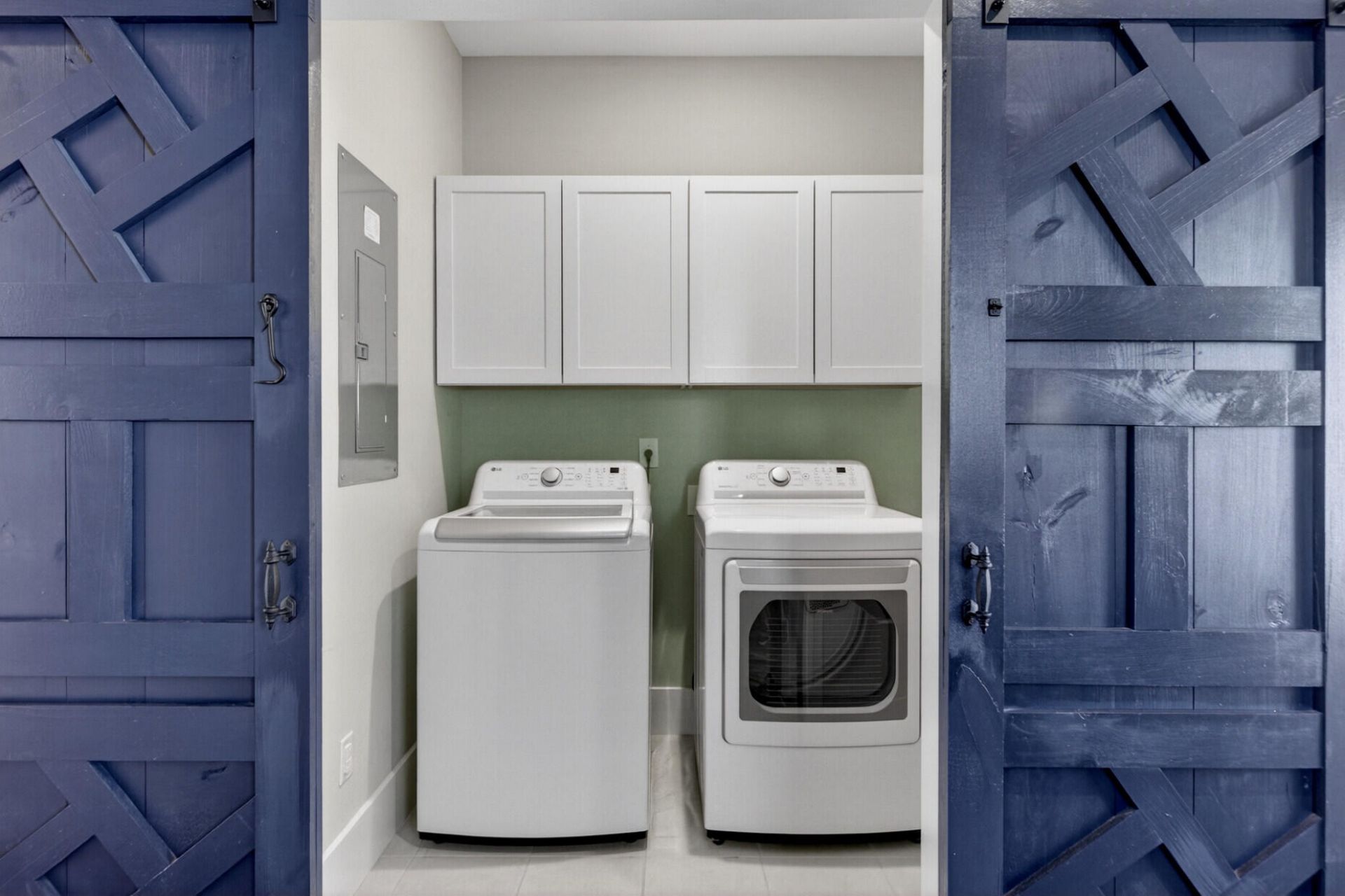 151 Dark Hollow Way Photo 23