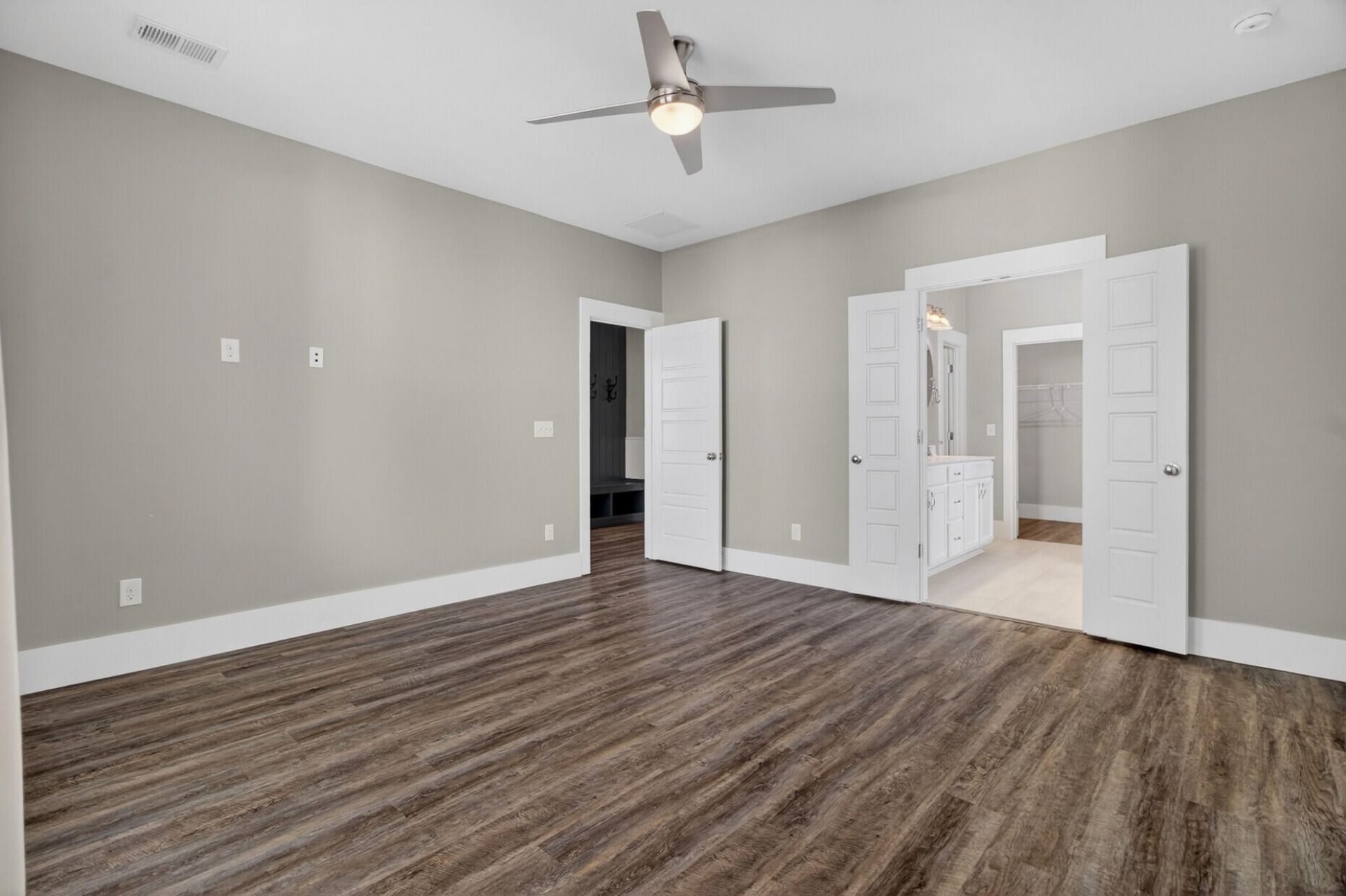 151 Dark Hollow Way Photo 24