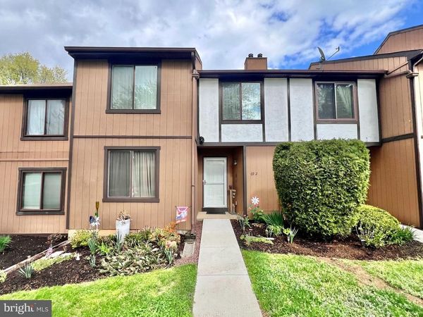 69 2 AZALEA WAY, READING, PA 19606