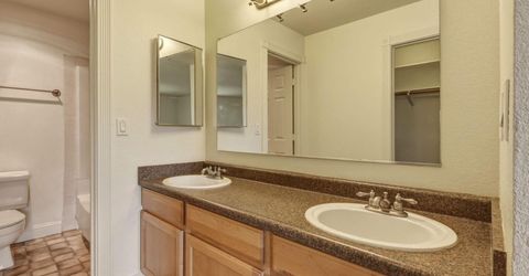 530 E Patriot Boulevard, Unit APT 108B, Reno, NV 89511 Photo