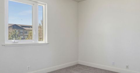 530 E Patriot Boulevard, Unit APT 108B, Reno, NV 89511 Photo