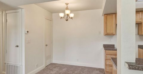 530 E Patriot Boulevard, Unit APT 108B, Reno, NV 89511 Photo