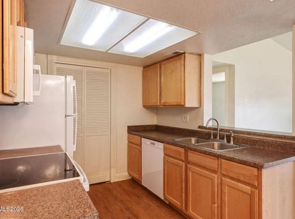 530 E Patriot Boulevard, Unit APT 108B, Reno, NV 89511 Photo