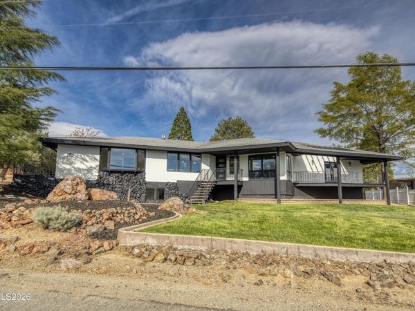 3020 Malapi Way, Sparks, NV 89431