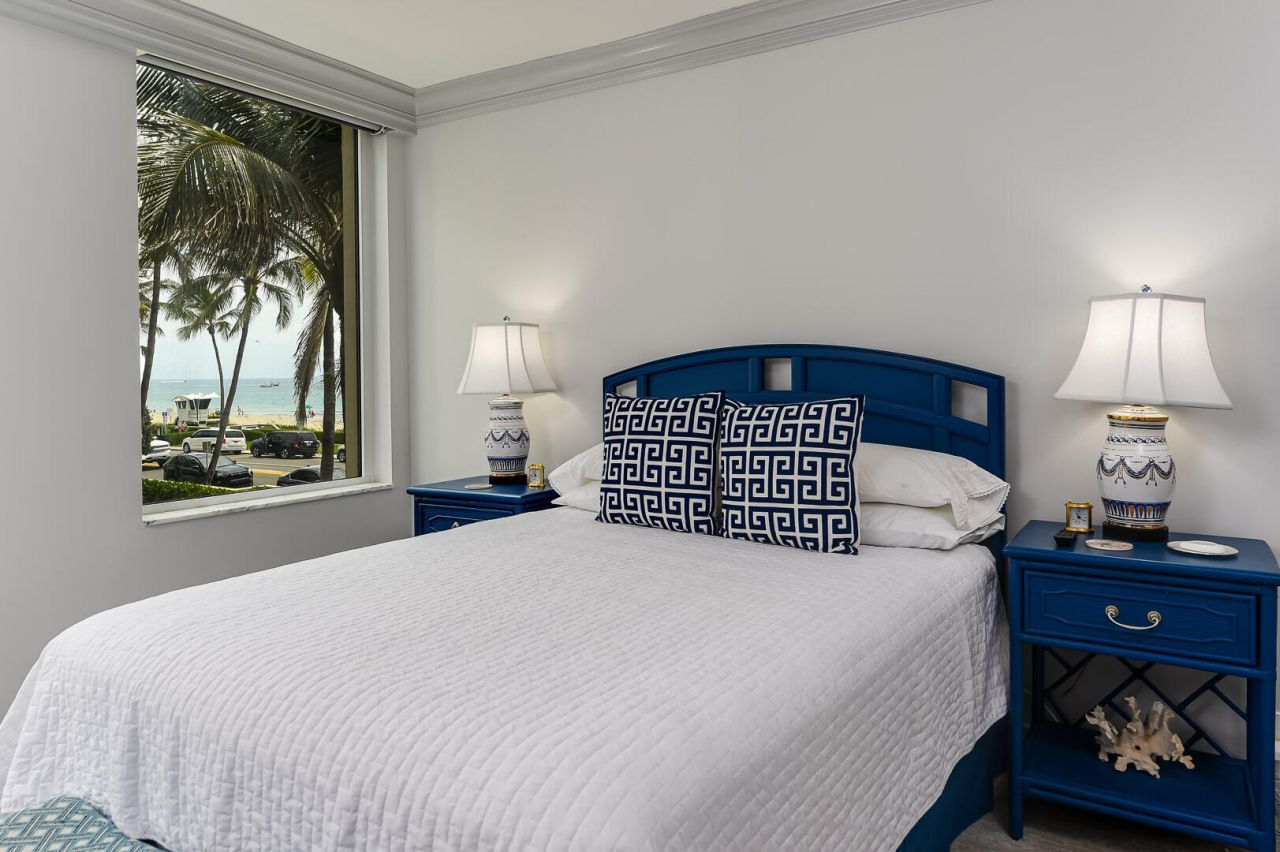 340 S Ocean Boulevard, Unit 2b, Palm Beach, FL 33480 Photo
