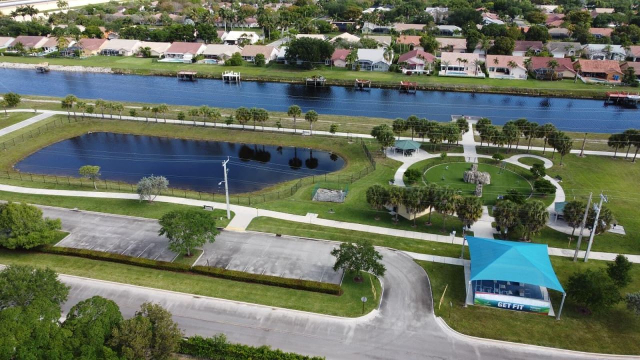 8018 NW 100th Terrace, Tamarac, FL 33321 Photo