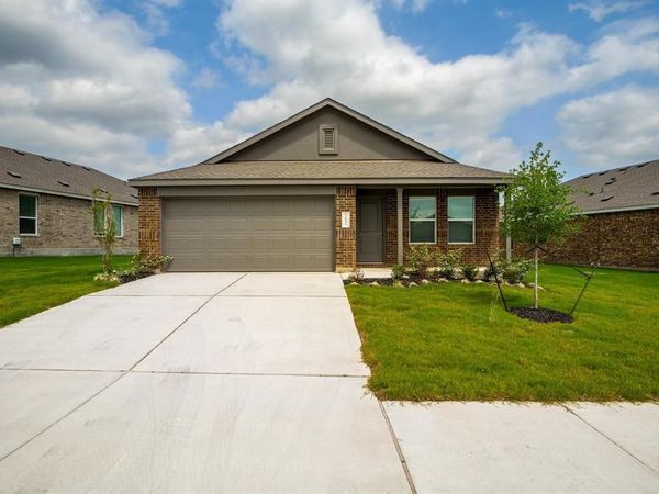 252 Rock Springs DR, Marble Falls, TX 78654