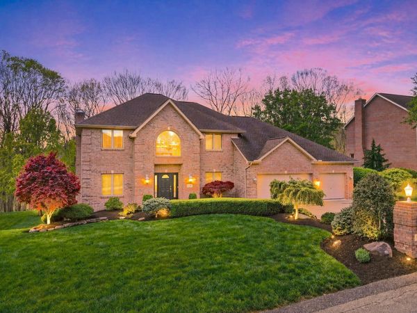 12426 Carmichael Circle, Irwin, PA 15642