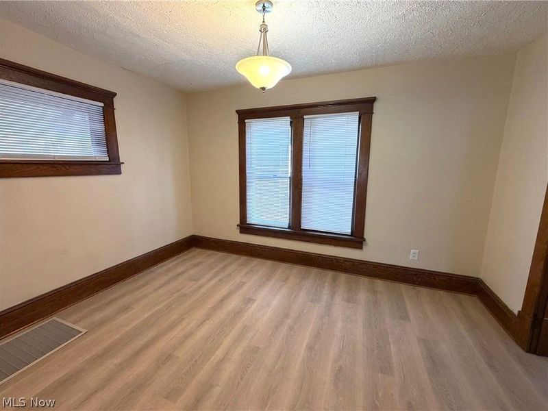 2212 Indiana Way NE, Canton, OH 44705 Photo 7