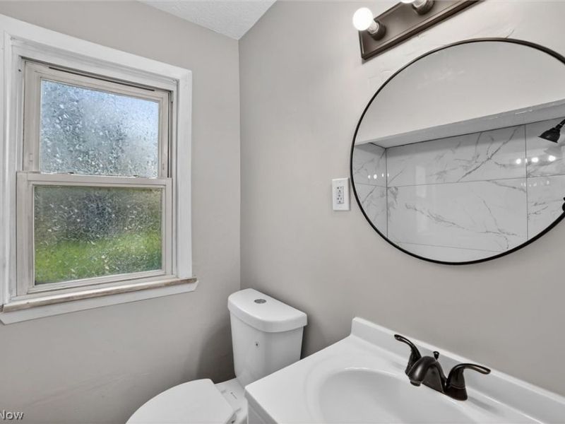 303 S Green Road , South Euclid, OH 44121 Photo 11