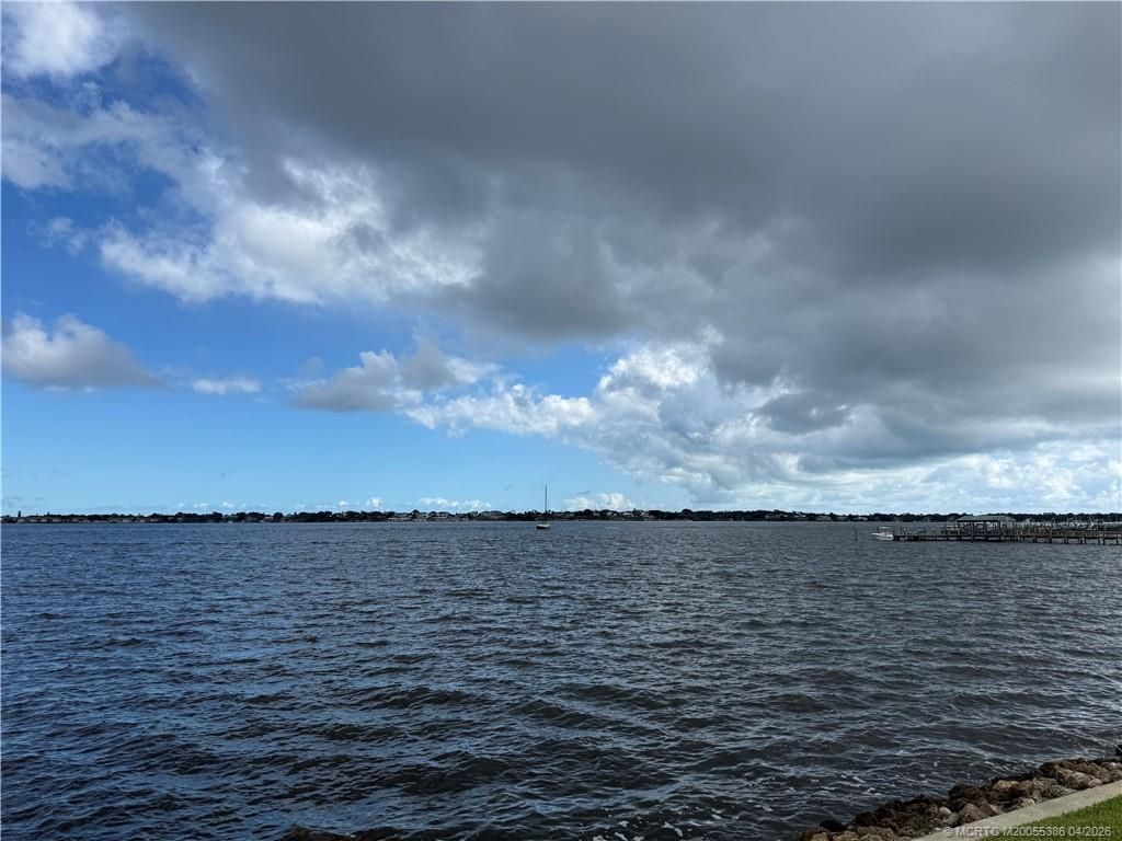 175 SE Saint Lucie Boulevard, Unit H207, Stuart, FL 34996 Photo