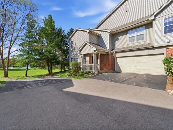 2255 Vanderbilt Drive , Unit 2255, Geneva, IL 60134