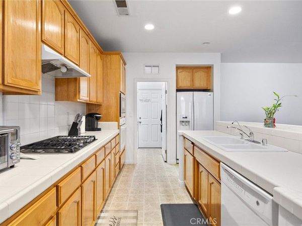 5303 Tangerine Dream, Bakersfield, CA 93311