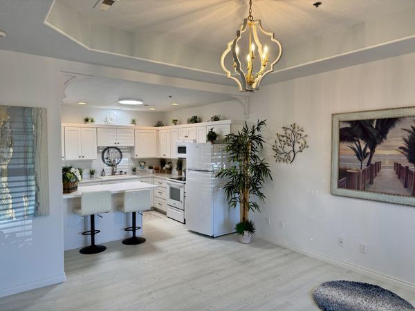 180 Grace Chapel Road , Unit 110, Blue Eye, MO 65611