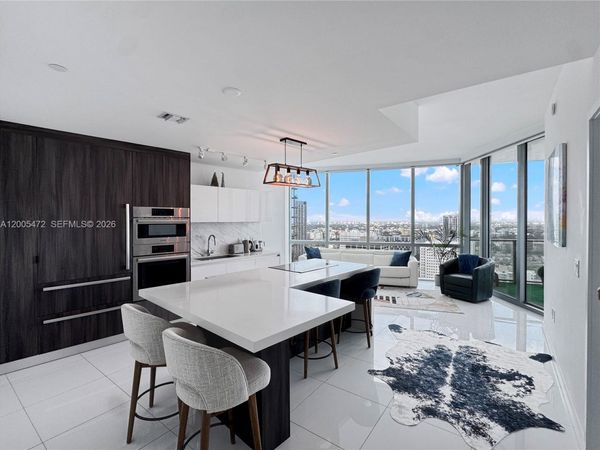 851 NE 1st Ave , Unit 3210, Miami, FL 33132