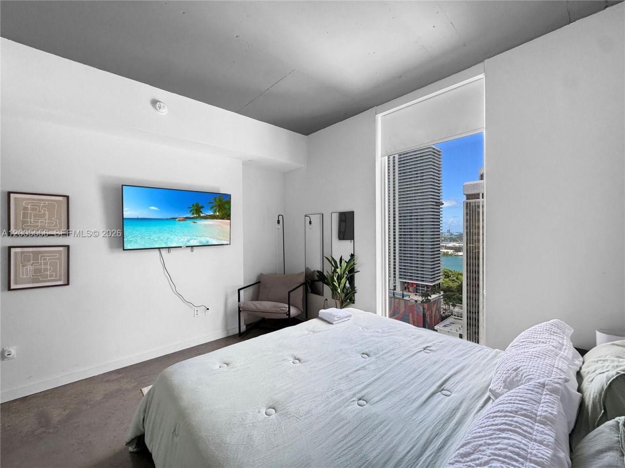 151 SE 1st St , Unit 2702, Miami, FL 33131 Photo