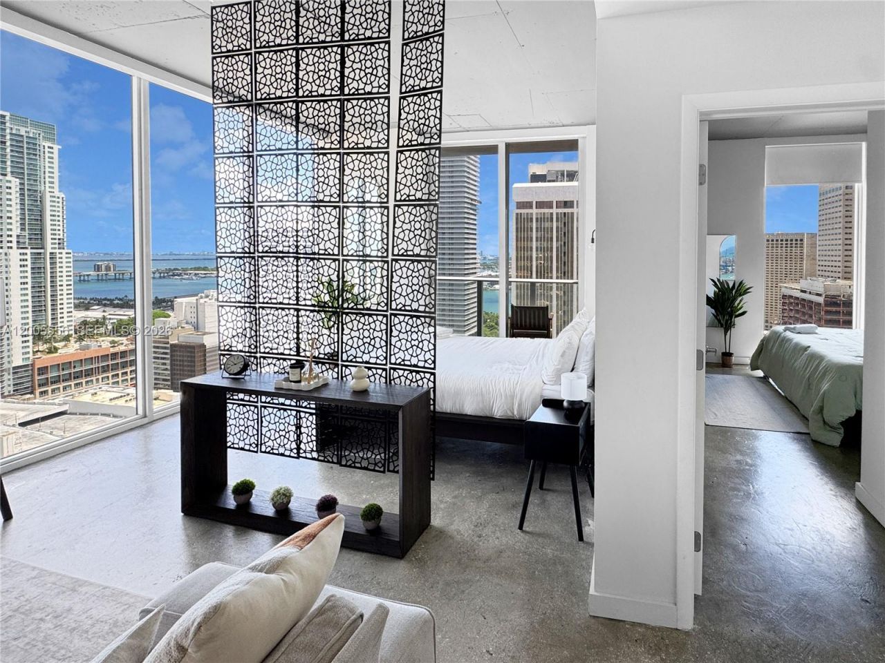 151 SE 1st St , Unit 2702, Miami, FL 33131 Photo