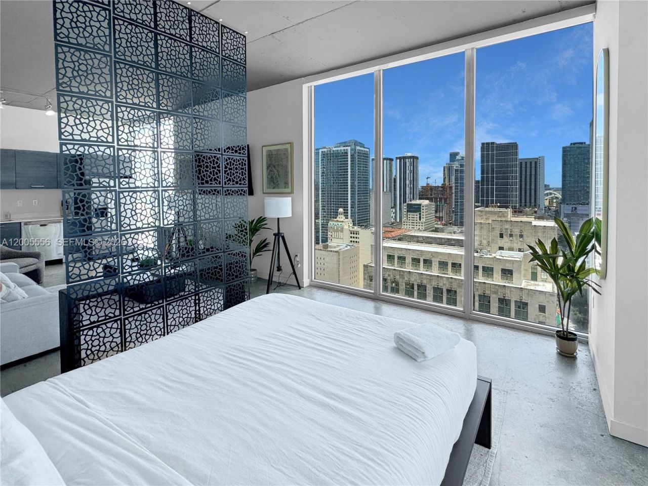 151 SE 1st St , Unit 2702, Miami, FL 33131 Photo