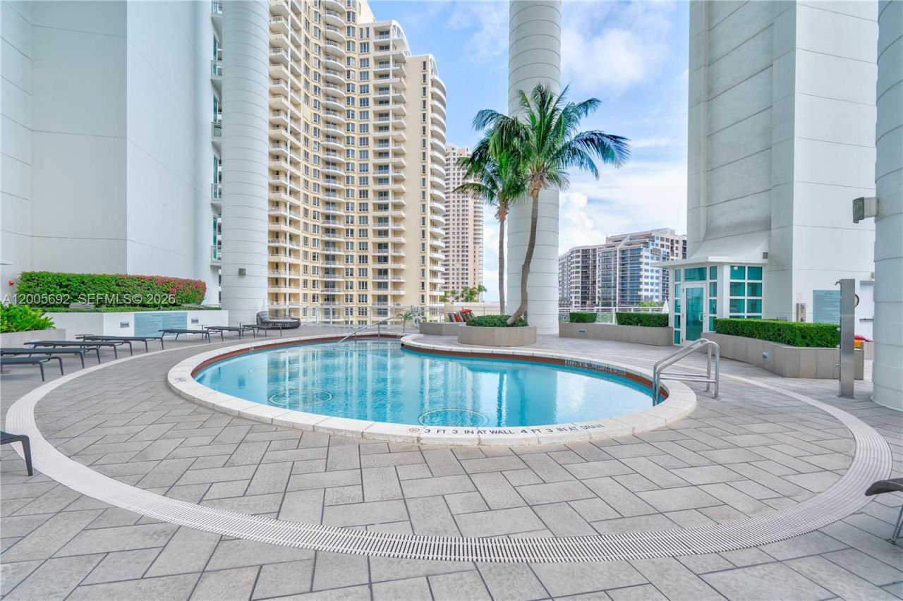 900 Brickell Key Blvd , Unit 3002, Miami, FL 33131 Photo