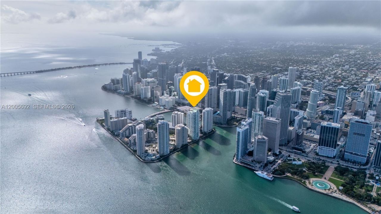 900 Brickell Key Blvd , Unit 3002, Miami, FL 33131 Photo