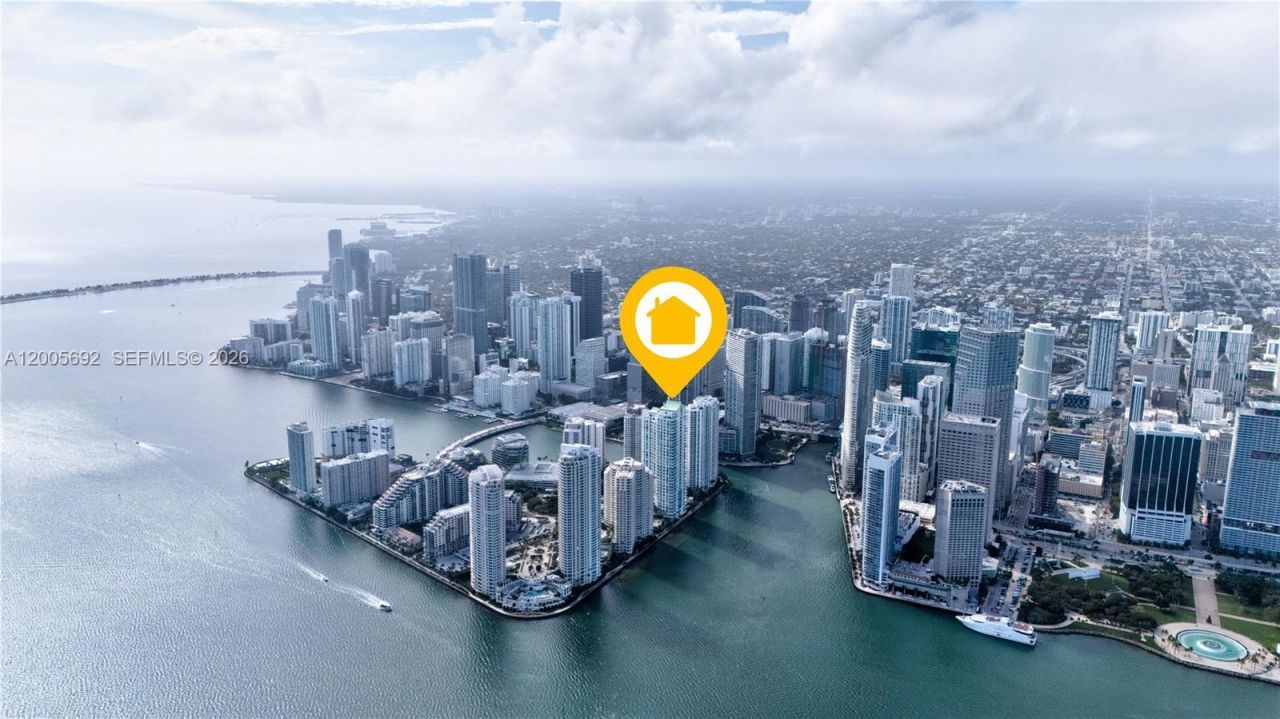 900 Brickell Key Blvd , Unit 3002, Miami, FL 33131 Photo