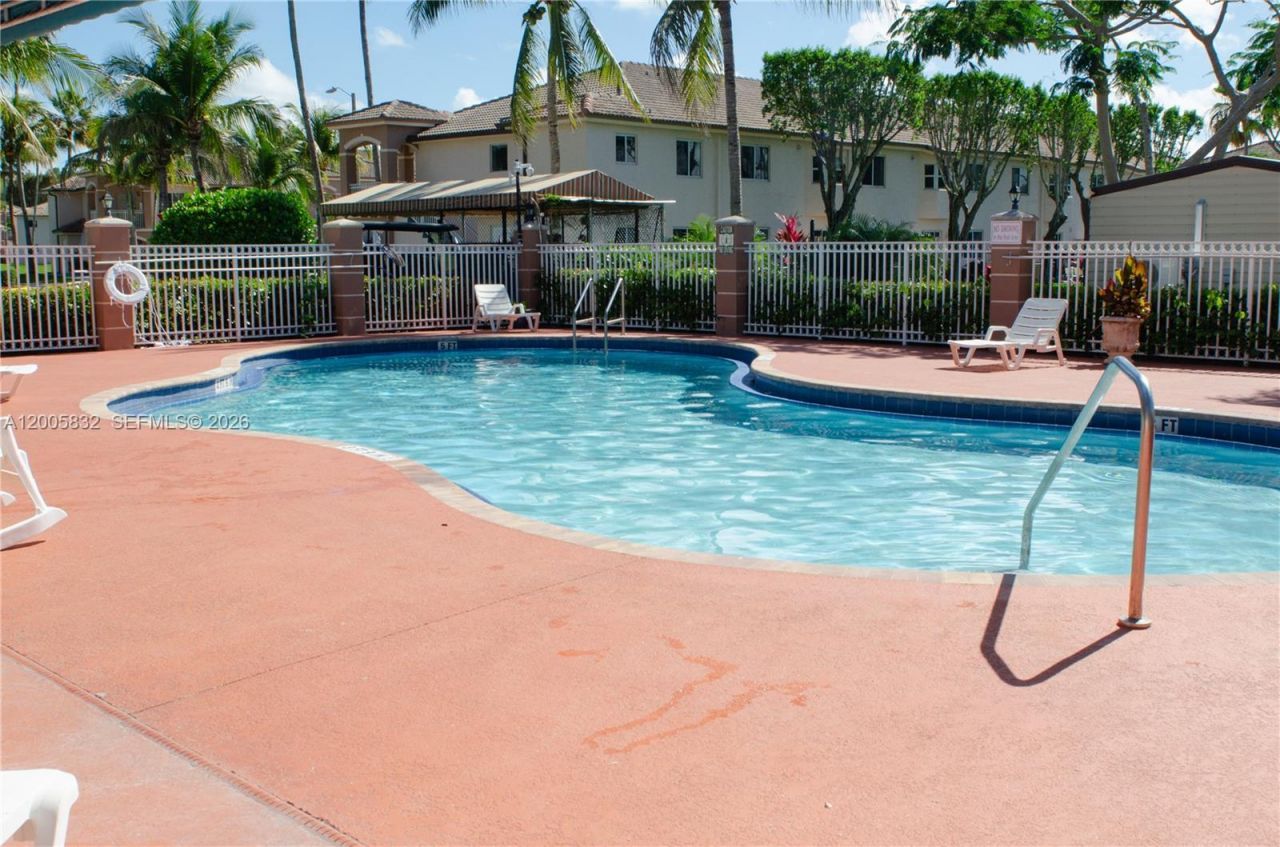 1260 SE 28th Ct, Unit 103, Homestead, FL 33035 Photo