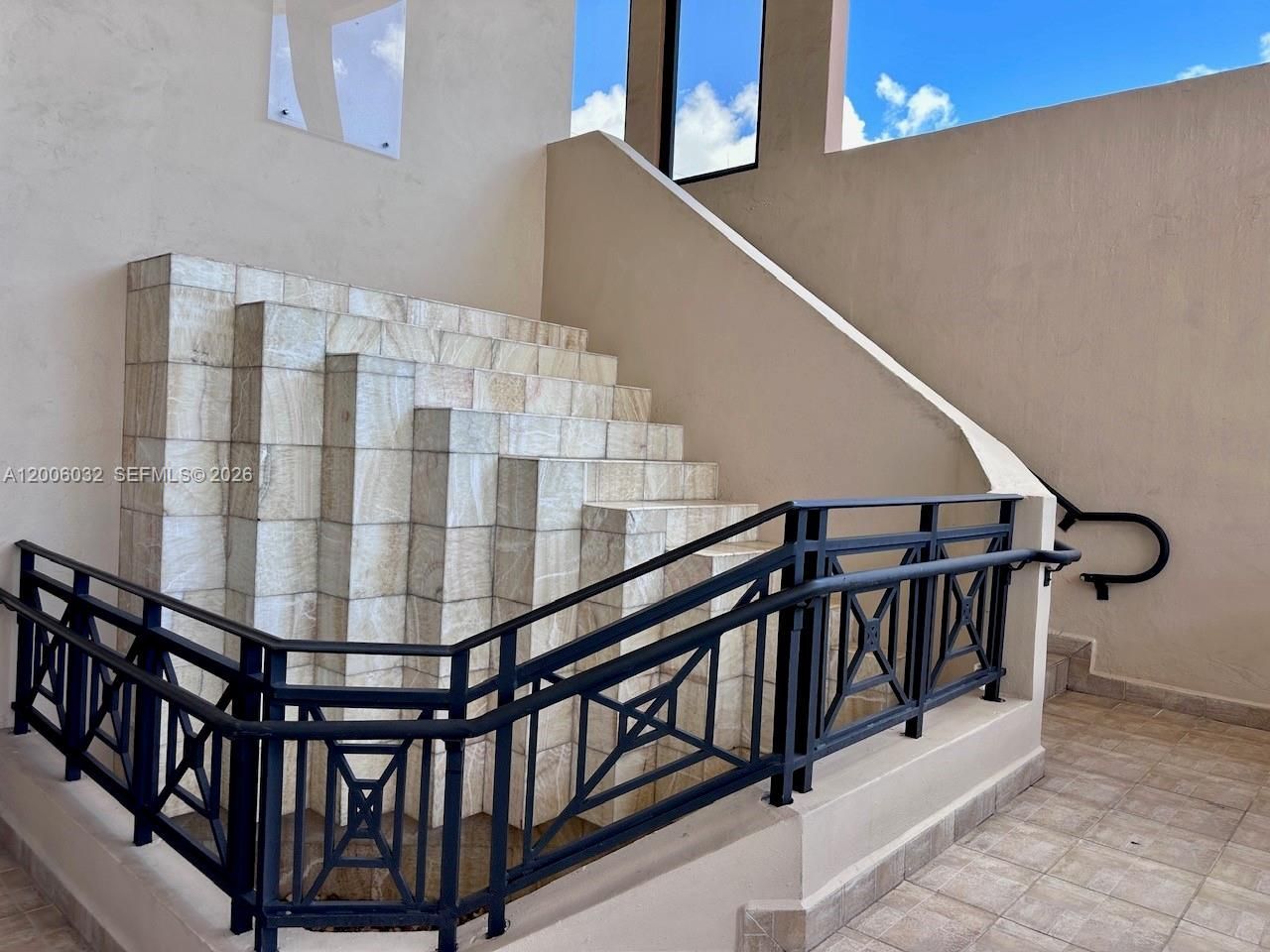 5455 SW 8 St, Unit 215, Miami, FL 33134 Photo