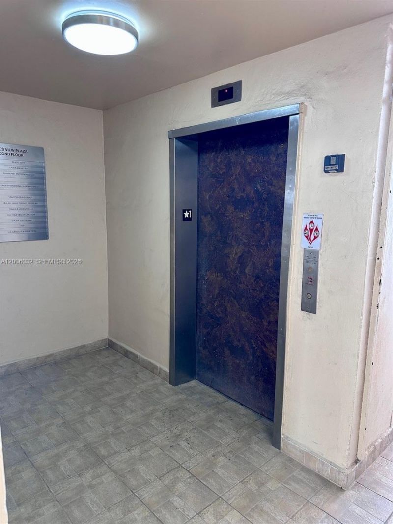5455 SW 8 St, Unit 215, Miami, FL 33134 Photo