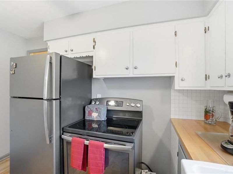 4433 Ackerman Boulevard, Kettering, OH 45429 Photo 11