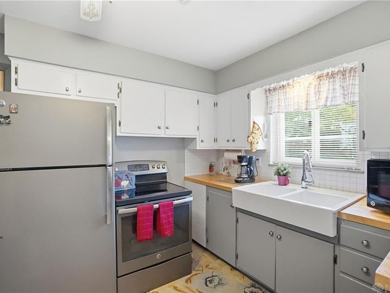 4433 Ackerman Boulevard, Kettering, OH 45429 Photo 8